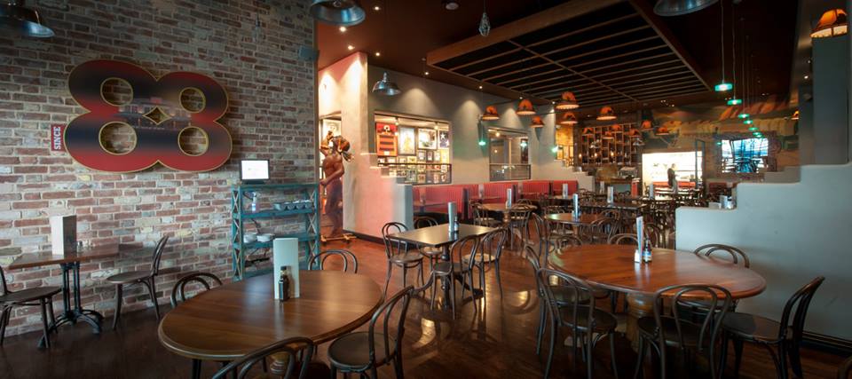 13590_520065838067018_1895923925_n