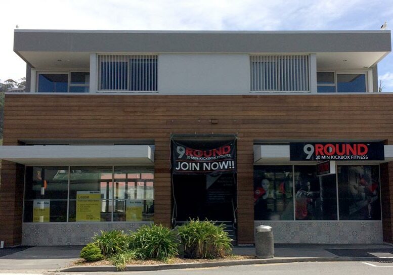 10 12 Wakefield Ave 1