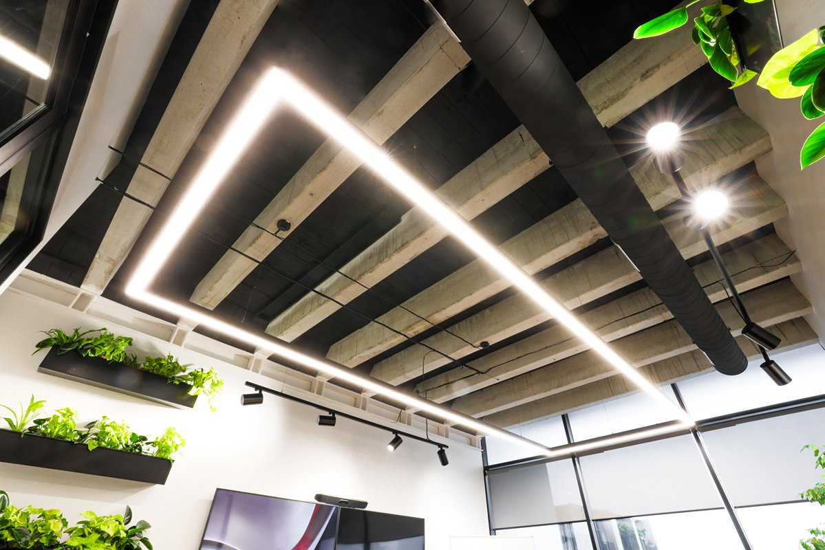 Engco Element17 18 2